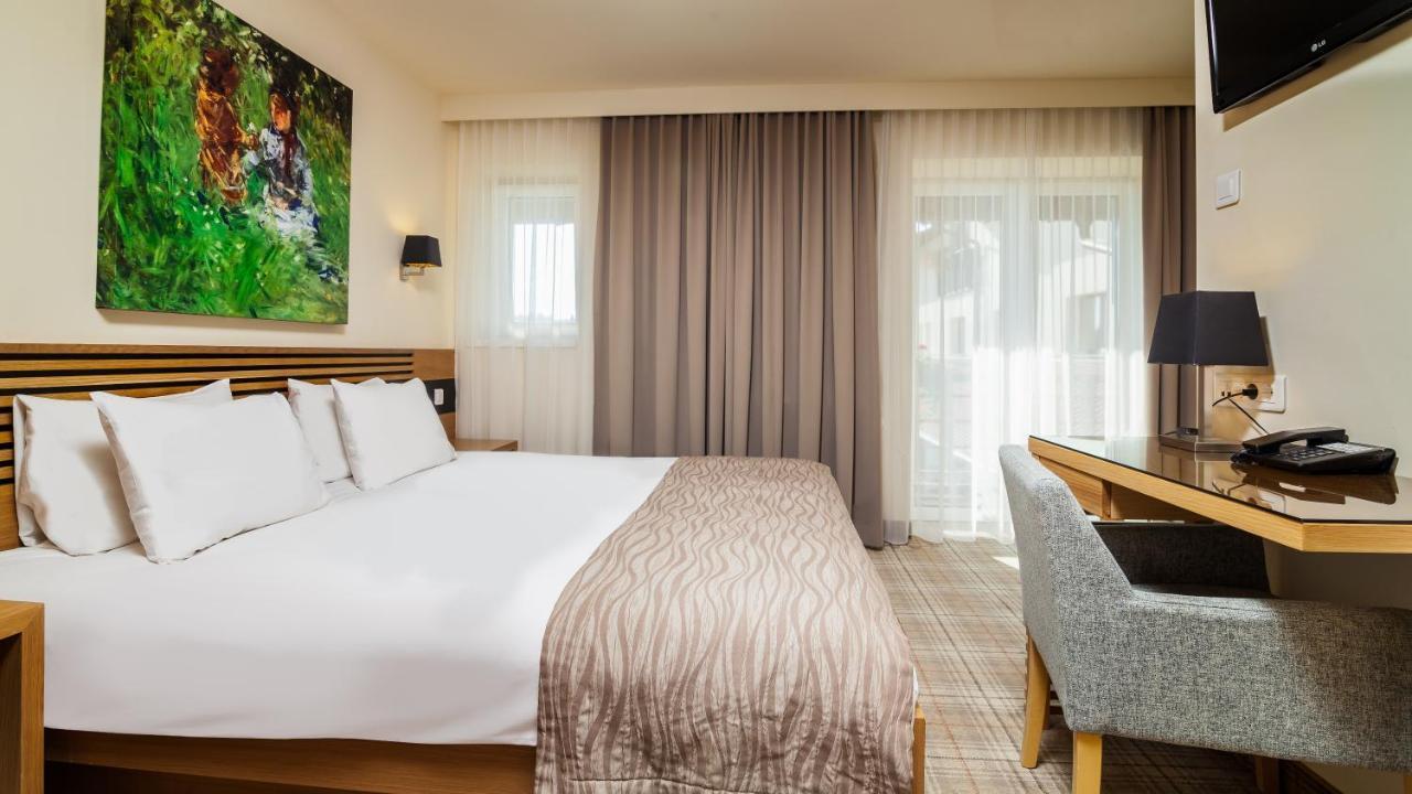 Ana Hotels Sport โปยานาบราซอฟ ภายนอก รูปภาพ